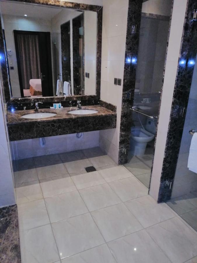 Western Beauty بيوتي الغربيه Hotel Jeddah